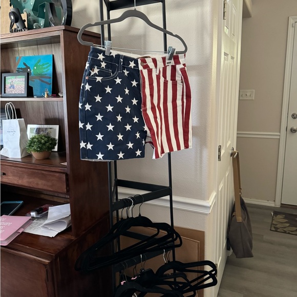 Judy Blue Pants - NWT Judy Blue Flag American Patriotic Shorts Rare